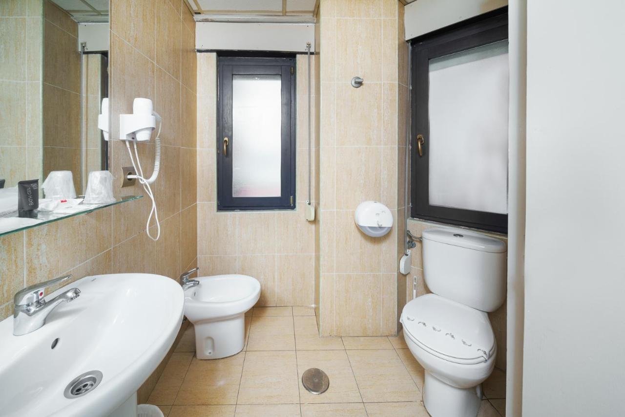 Hotel Regio トレラベーガ エクステリア 写真