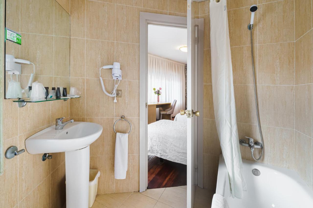 Hotel Regio トレラベーガ エクステリア 写真